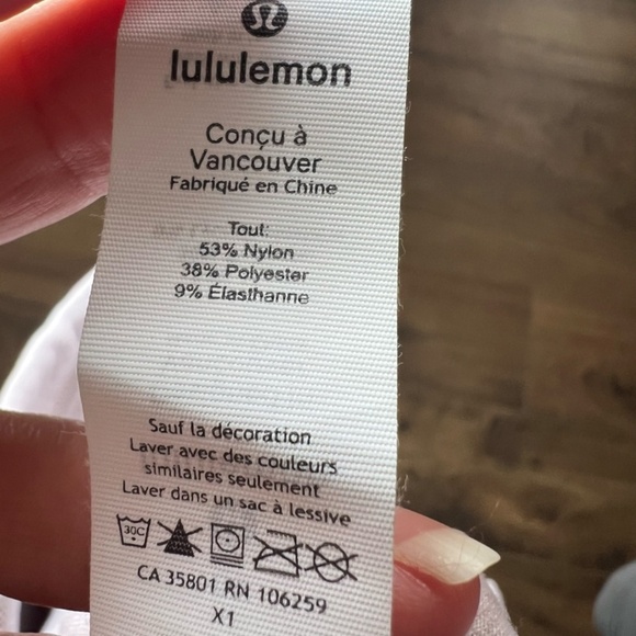 Lululemon Run It Out Neck Warmer Light Purple Reflective Drawstring Stretch  O/S - Picture 10 of 10